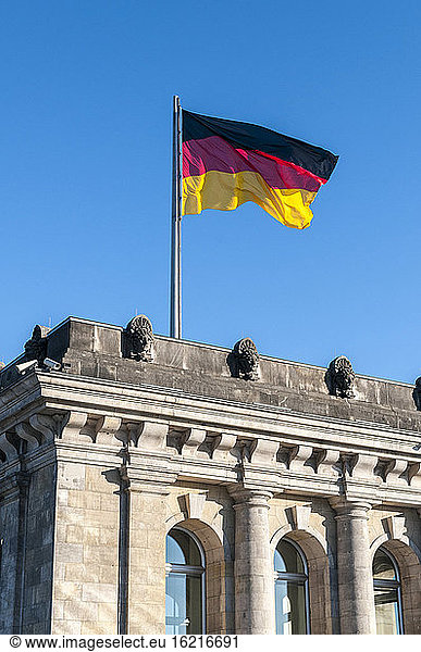 Germany  Berlin  View of Reichstag building with German flag