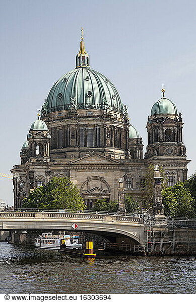 Germany  Berlin  view to Berlin Cathedral with Spree River in the foreground