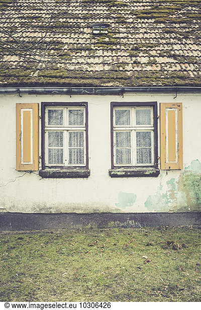 Germany  Brandenburg  windows at an old house