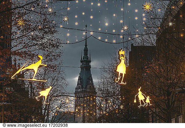 Germany  Hamburg  Christmas decorations in Monckebergstrasse