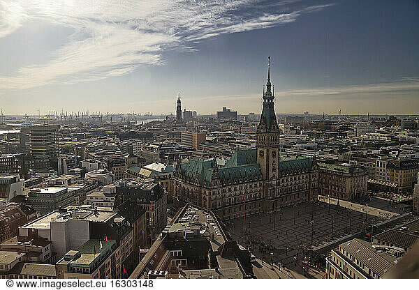 Germany  Hamburg  Cityscape from St. Petri church with St. Michaelis Church and town hall