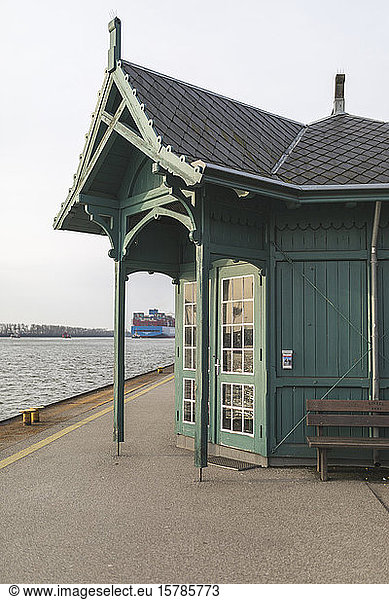 Germany  Hamburg  Green old-fashioned kiosk standing at edge of harbor
