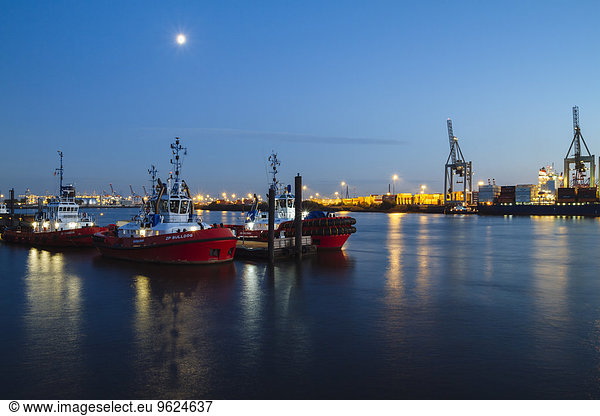 Germany  Hamburg  Harbour  Elbe river  Blue hour and moon