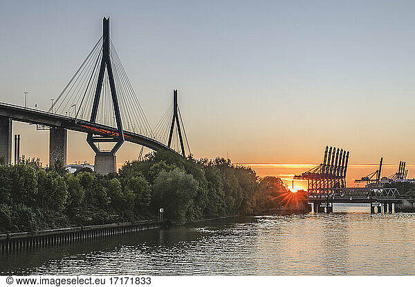 Germany  Hamburg  Kohlbrand Bridge at sunset
