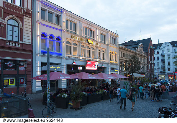 Germany  Hamburg  Schmidts Tivoli Theater at Reeperbahn by evening twilight