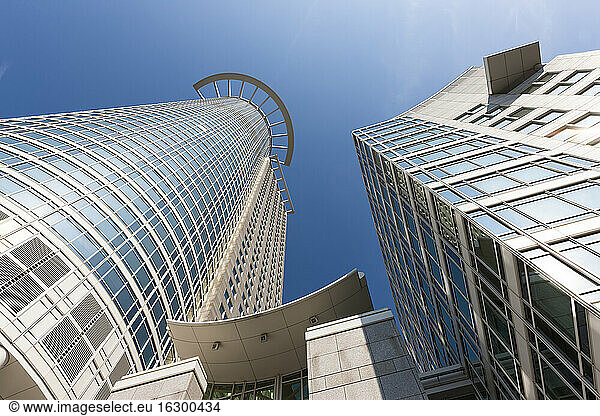 Germany  Hesse  Frankfurt  Financial District  Westend Tower  low angle wiew