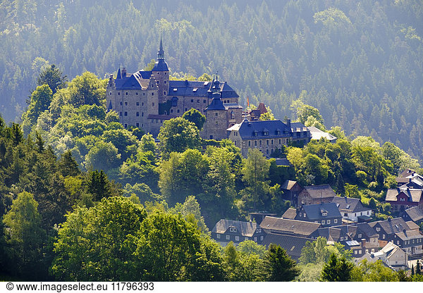 Germany  Lauenstein village  view to Lauenstein castle