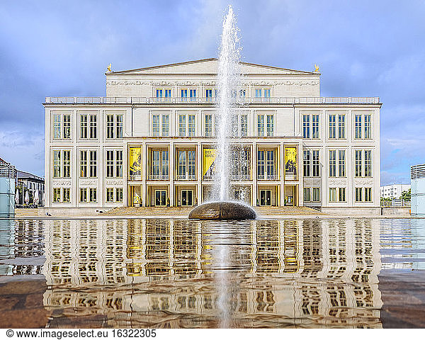 Germany  Leipzig  view to opera house at Augustusplatz