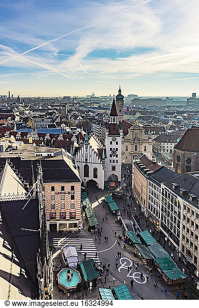 Germany  Munich  view to Viktualienmarkt  old town hall and Holy Spirit Church from above