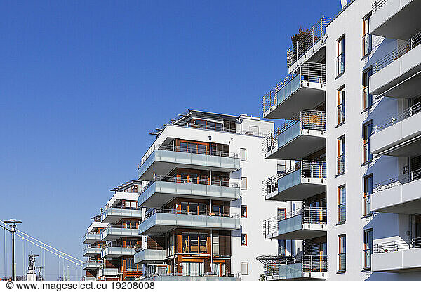 Germany  North Rhine Westphalia  Cologne  Modern apartments in Mulheim