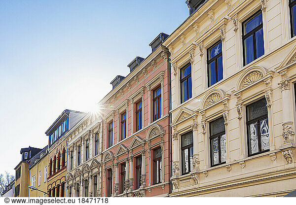 Germany  North Rhine Westphalia  Cologne  Row of historic Wilhelminian apartments in Lindenthal
