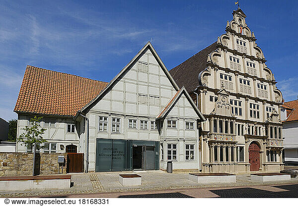 Germany  North Rhine-Westphalia  Lemgo  Facade of historic Hexenburgermeisterhaus museum