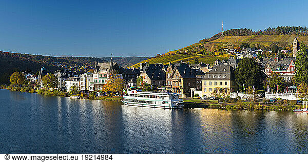 Germany  Rhineland-Palatinate  Traben-Trarbach  Town on shore of Mosel river