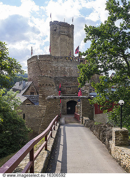Germany  Rhineland-Palatinate  View of Ehrenburg castle