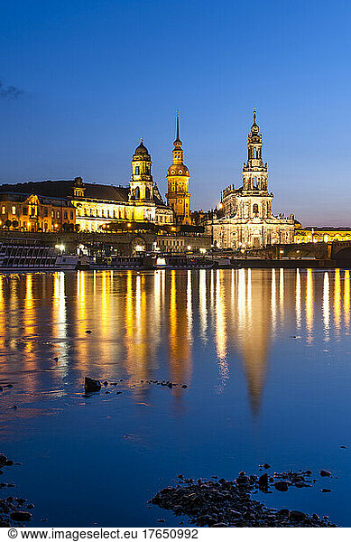 Germany  Saxony  Dresden  Elbe river at dusk with Dresden Castle and cathedral in background
