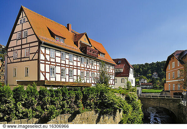 Germany  Saxony  Stadt Wehlen  Half-timbered house at the riverside