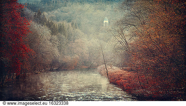 Germany  Solingen  Wupper river in autumn  Diederich temple near Muengsten