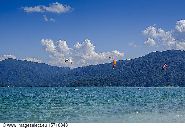 Germany  Upper Bavaria  Bavaria  Zwergern peninsula  Walchensee  Kite surfers on sunny day