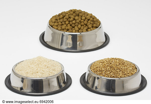 Getreide  Reis  Reiskorn  Hundefutter