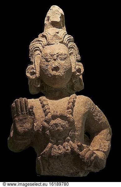 Getreidegott Skulptur von der Fassade des Tempels 22  Archäológisches Museum  Copán Ruinas  Honduras  Mittelamerika