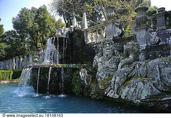 Giant Fountain  Statues of the River Gods  Villa Lante  Bagnaia  Elba  Tuscany  Giant Fountain  Italy  Europe