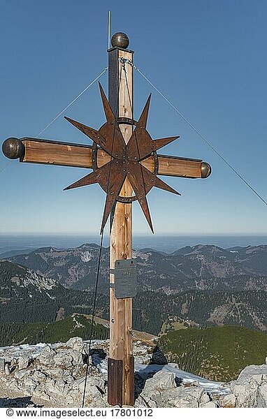 Gipfelkreuz des Guffert  Brandenberger Alpen  Tirol  Österreich  Europa