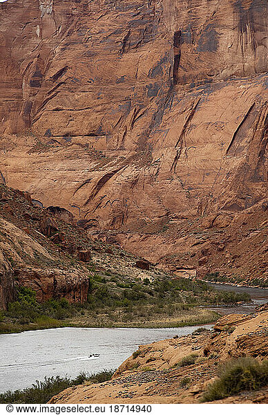 Glen Canyon Kayaking