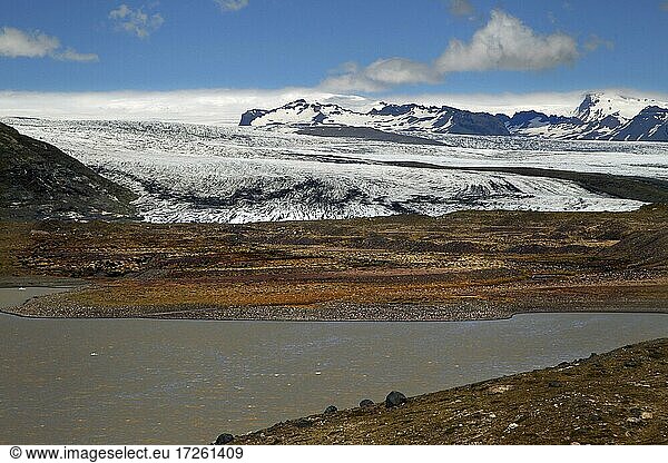 Gletscher  kalbender Gletscher  Gletscherlagune  Gletschersee  Gletscherlagune Fjallsarlón  Vatnajökull Gletscher  Südküste  Island  Europa