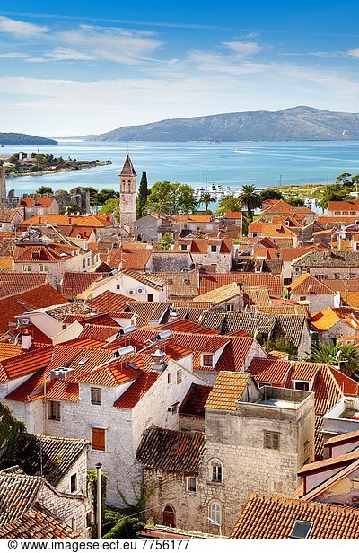Glockenturm  Ansicht  Luftbild  Fernsehantenne  Kroatien  Dalmatien  Lawrence