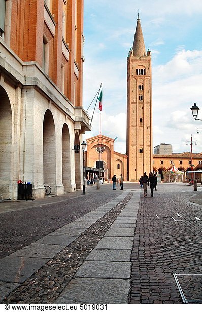 Glockenturm  Emilia-Romangna  Belfried  Italien