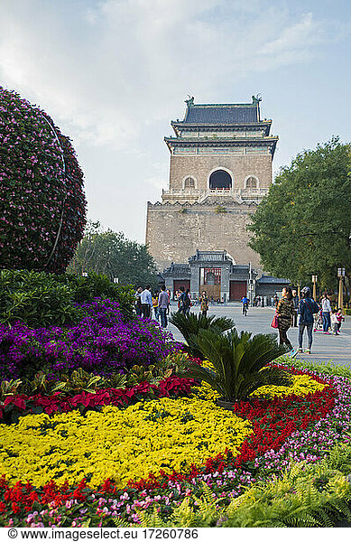 Glockenturm  Peking  China  Asien