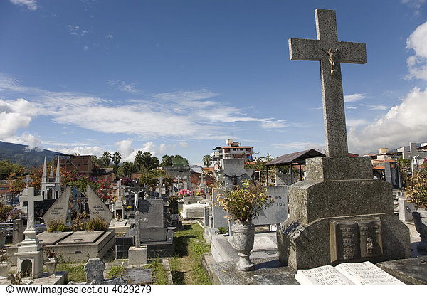 Gräber auf dem Hauptfriedhof von Merida  Venezuela  Südamerika