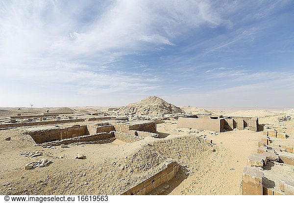 Grabkomplex von Zoser in Saqqara Ägypten Afrika