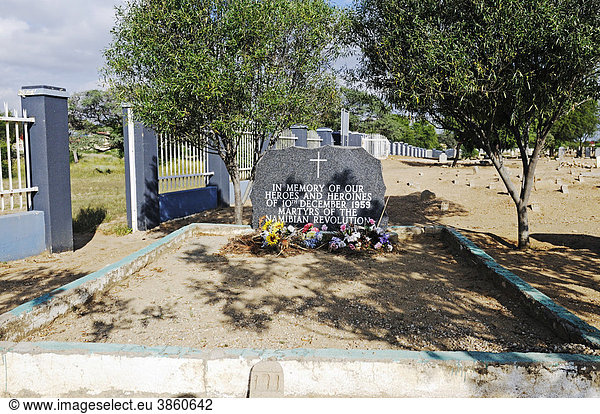 Grabmal für die Opfer des Aufstandes vom 10. Dezember 1959  als sich die schwarze Bevölkerung gegen die Umsiedelung in das Township Katutura wehrte  Hauptstadt Windhoek  Namibia  Afrika