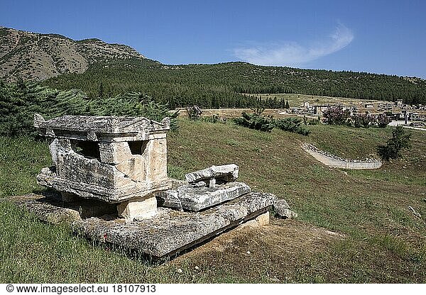 Grabmal in Hierapolis  Denizli  Türkei. Hierapolis war eine antike griechisch-römische Stadt in Phrygien