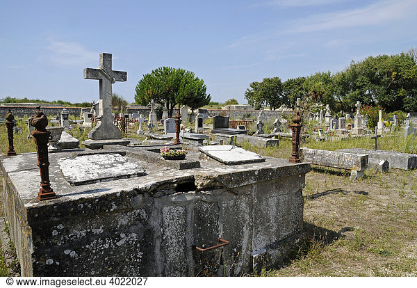 Grabstätten  Friedhof  Insel Ile d'Aix  Poitou Charentes  Frankreich  Europa