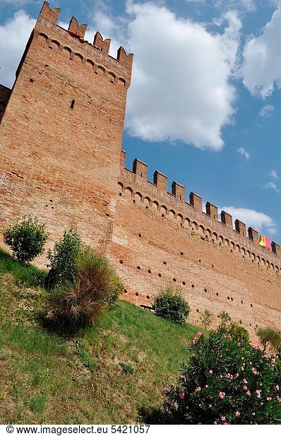 Gradara (Pesaro-Urbino  Italy): the Castello (Castle)
