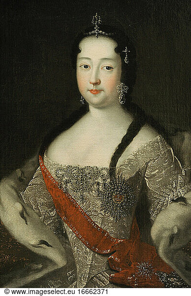 Gran Duchess Anna Petrovna of Russia  Tsesarevna of Russia (1708-1728). Elder daughter of Emperor Peter I of Russia. Portrait  1740. By Ivan Adolsky (?). After 1686 (1691?)-Ca. 1758. Oil on canvas. The State Hermitage Museum. Saint Petersburg. Russia.