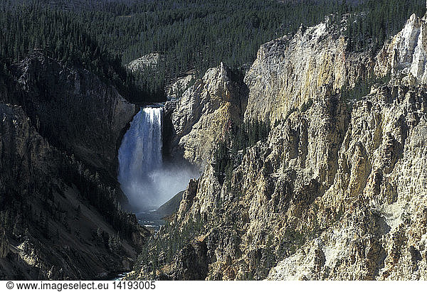 Grand Canyon  Lower Falls  Yellowstone National Park  United States of America  America