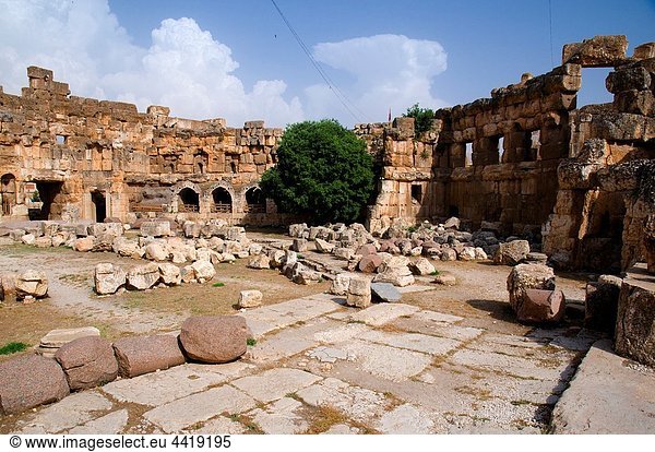 Great courtyard  archaelogical site of Baalbek UNESCO World Heritage Site Bekaa valley Lebanon