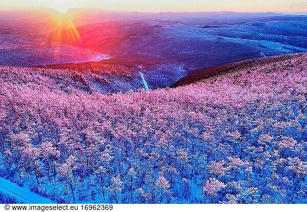 Greater hinggan Berge Schnee Berg Sonnenuntergang