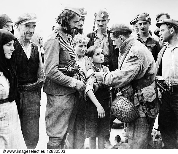 GREECE: PARATROOPERS GREECE: PARATROOPERS, 1944. A British paratrooper ...