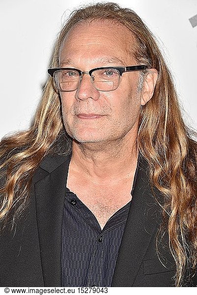 Greg Nicotero arrives at the Premiere Of AMC's 'The Walking Dead' Season 9 at the DGA Theater on September 27  2018 in Los Angeles  California.