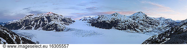Grenzregion Alaska-Britisch-Kolumbien  Lachsgletscher