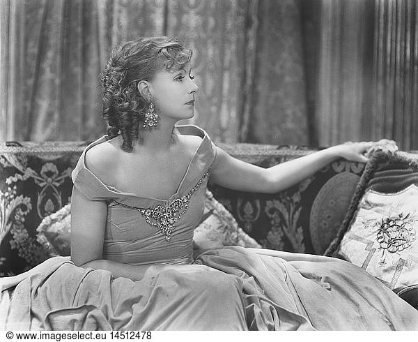 Greta Garbo on-set of the Film  Romance  1930