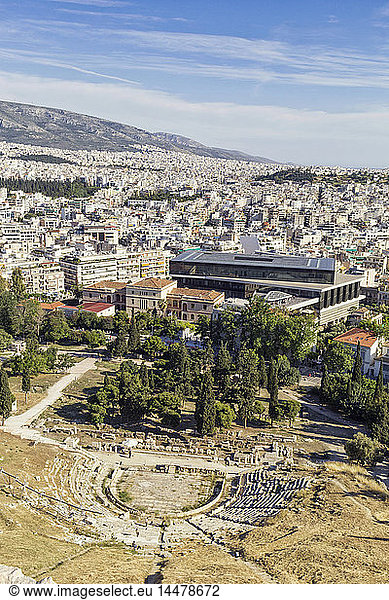Griechenland  Athen  Blick auf Dionysos-Theater und Akropolis-Museum