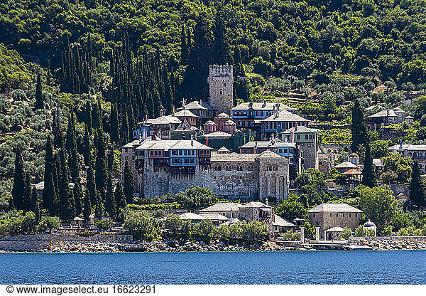 Griechenland  Kloster Docheiariou im Sommer