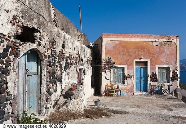 Griechenland  Kykladen  Thira  Santorini  Oia  Blick auf das alte Haus