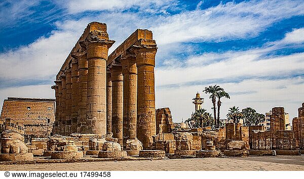 Große Kolonnade  Luxor-Tempel  Theben  Ägypten  Luxor  Theben  Ägypten  Afrika