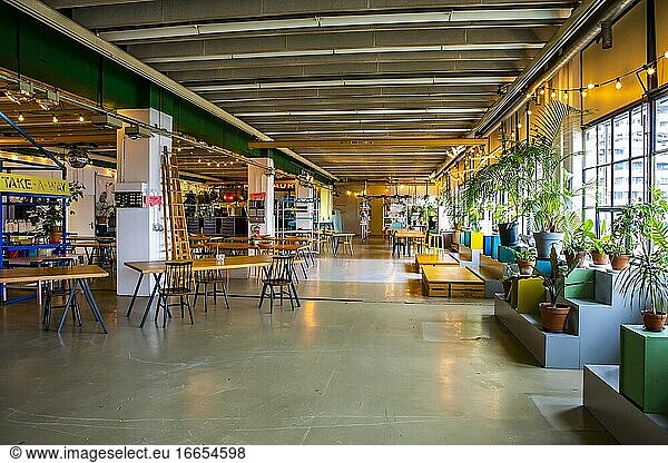 Großer Raum des Lebensmittelstudios/Restaurants Keukenconfessies in den Niederlanden  Europa.